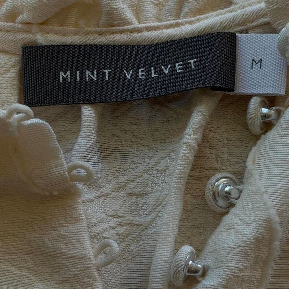 Mint Velvet Cream Jacquard Blouse - Size Medium - Picture 5 of 5